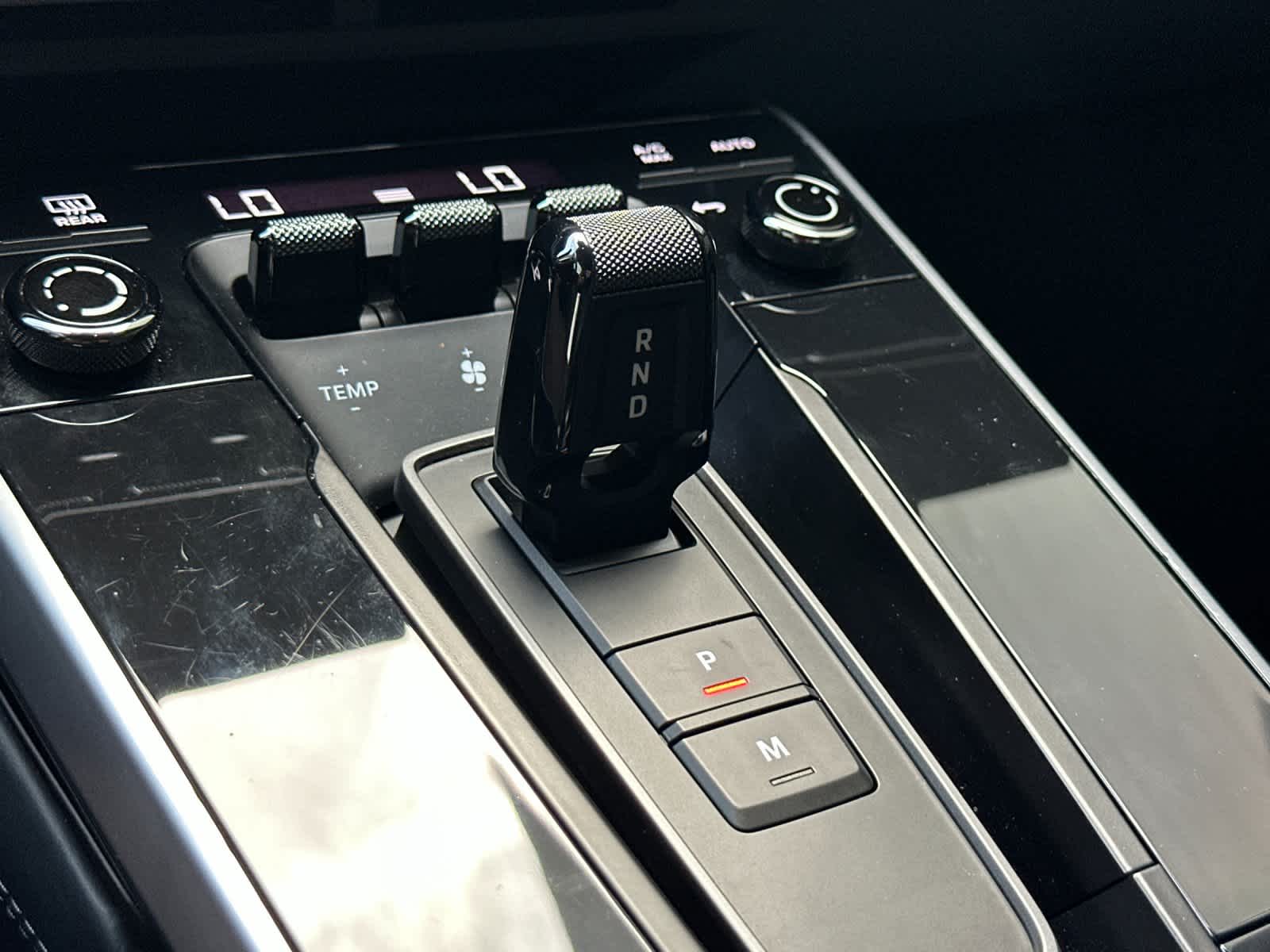 Thumbnail: 2024 Porsche 911 - 21