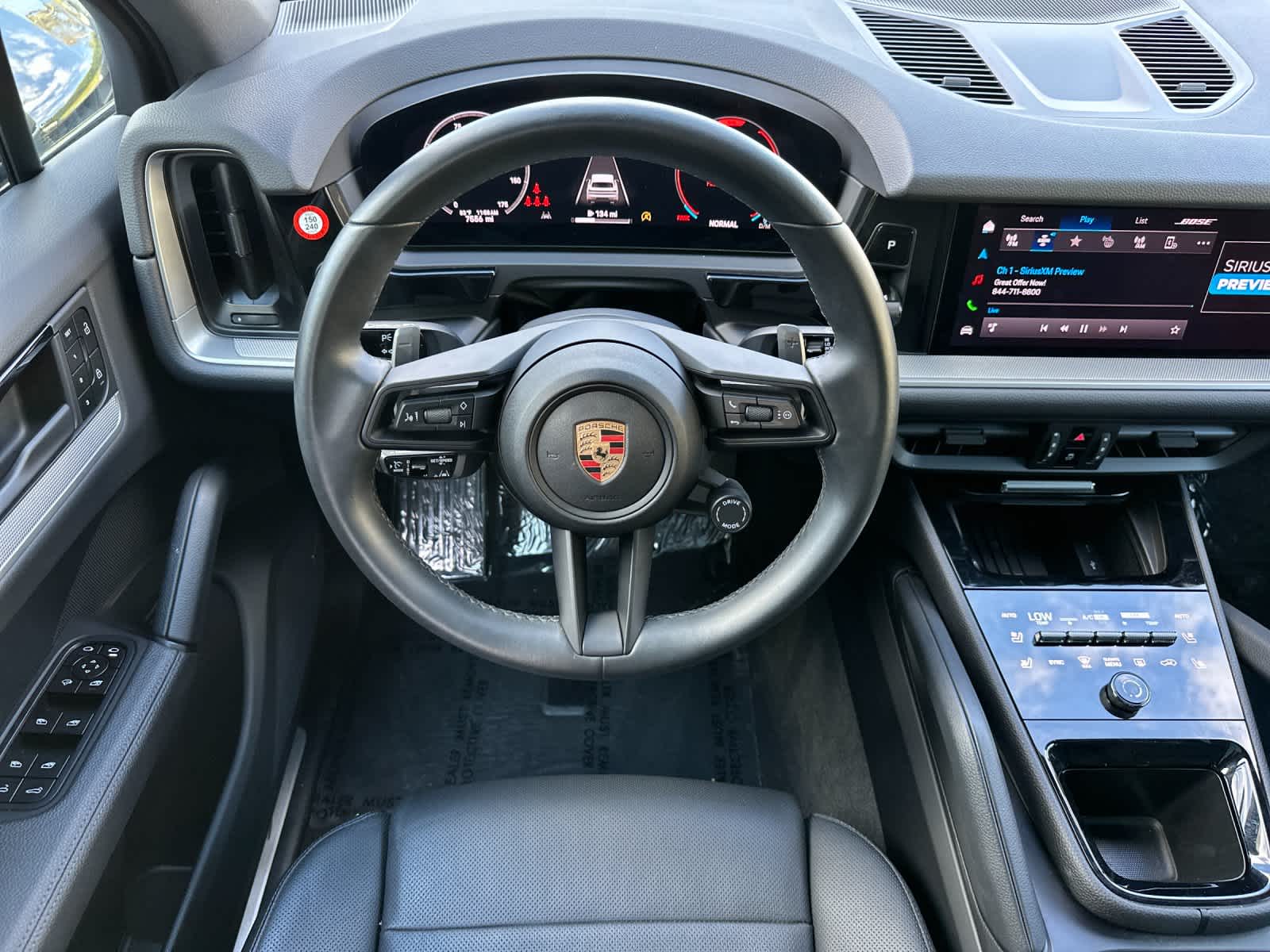 Thumbnail: 2024 Porsche Cayenne - 15