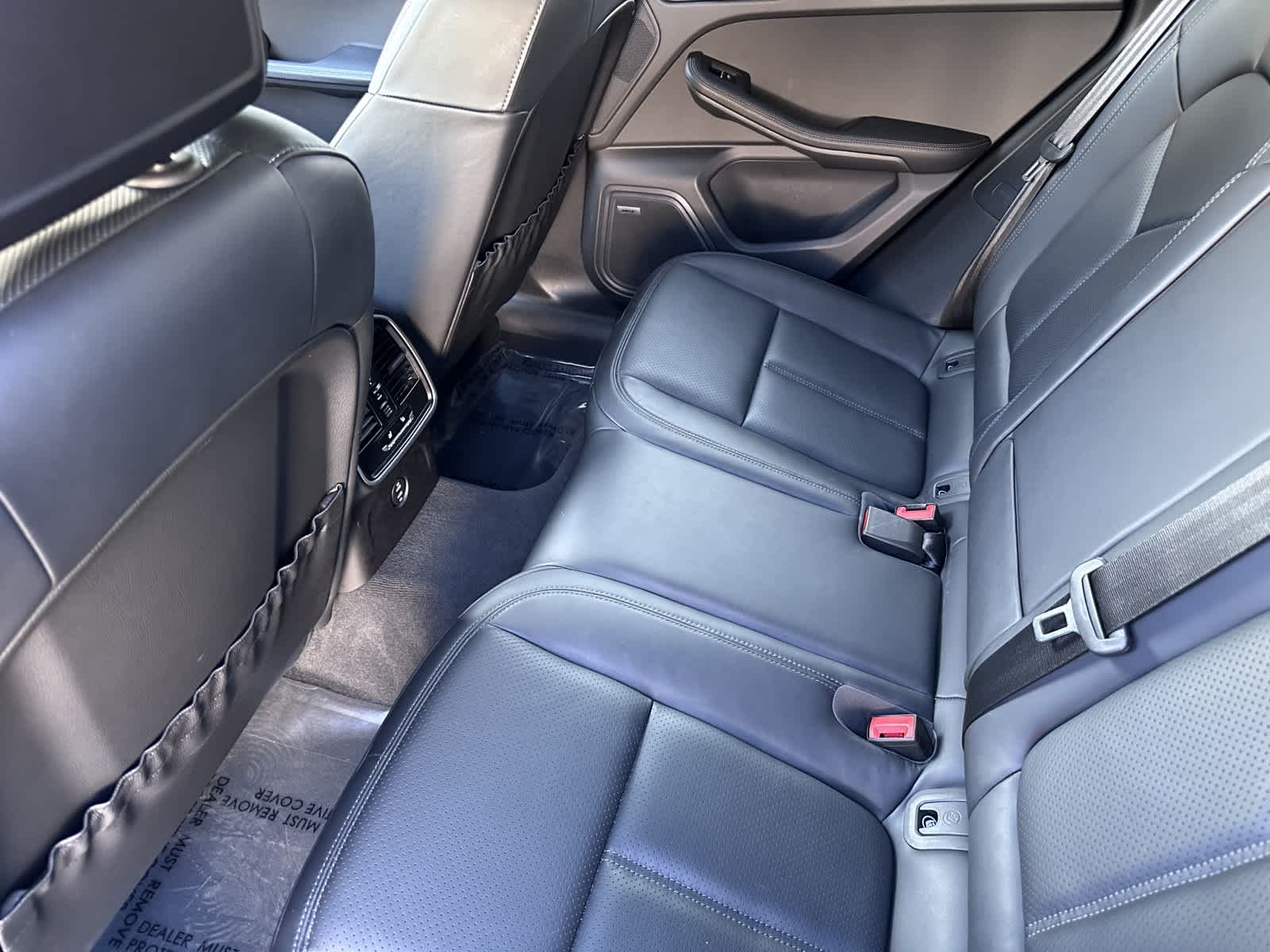 Thumbnail: 2025 Porsche Macan - 13