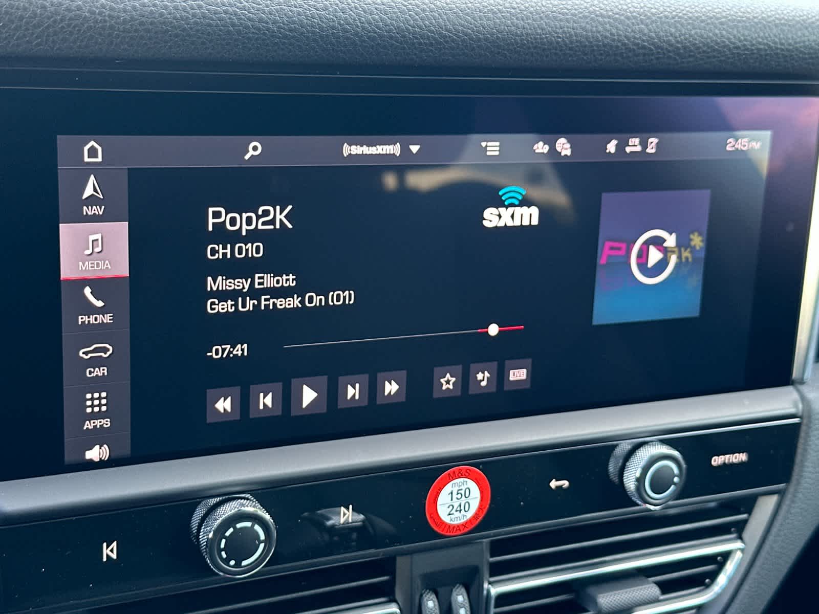 Thumbnail: 2026 Porsche Macan - 21