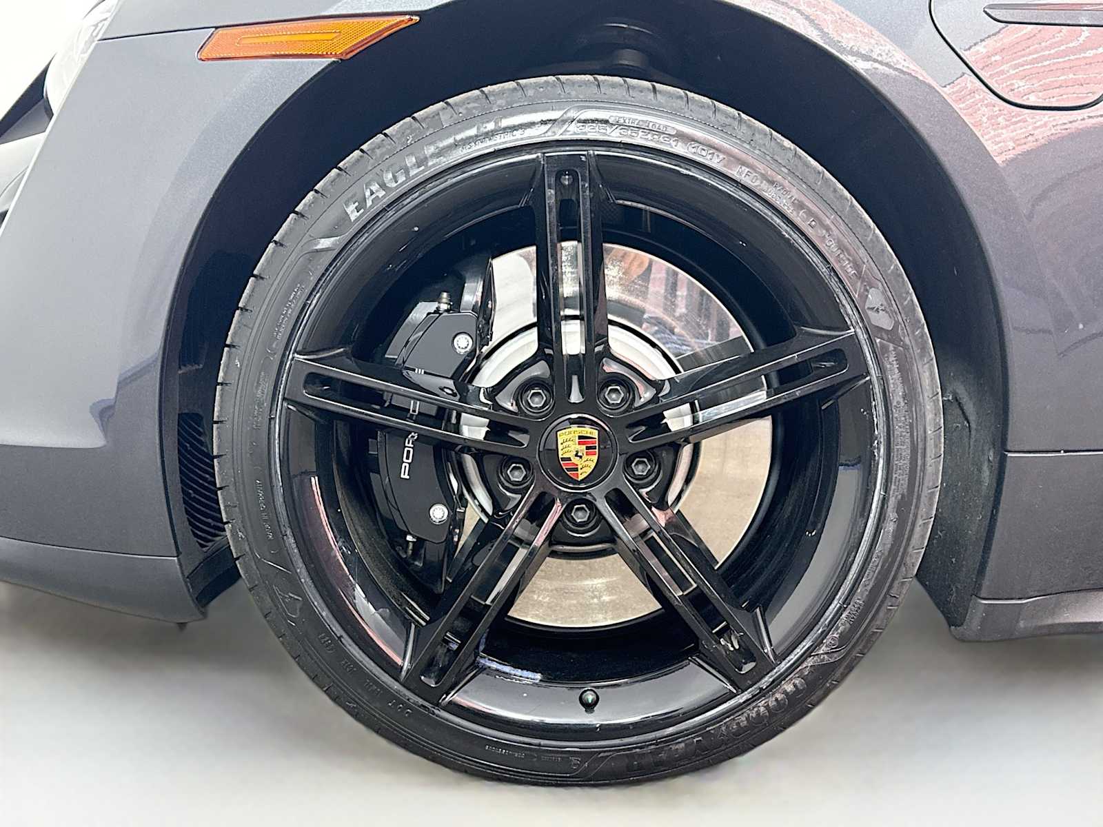 Thumbnail: 2023 Porsche Taycan - 24