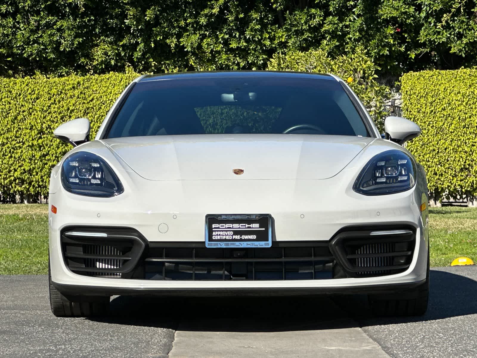 Thumbnail: 2021 Porsche Panamera - 11