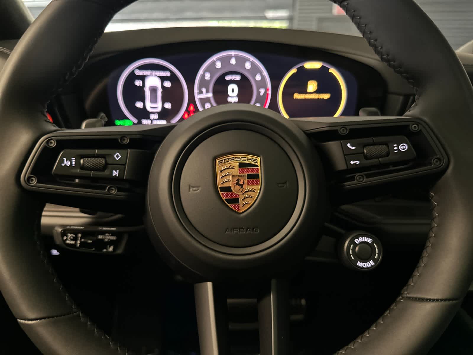 Thumbnail: 2026 Porsche Cayenne - 27