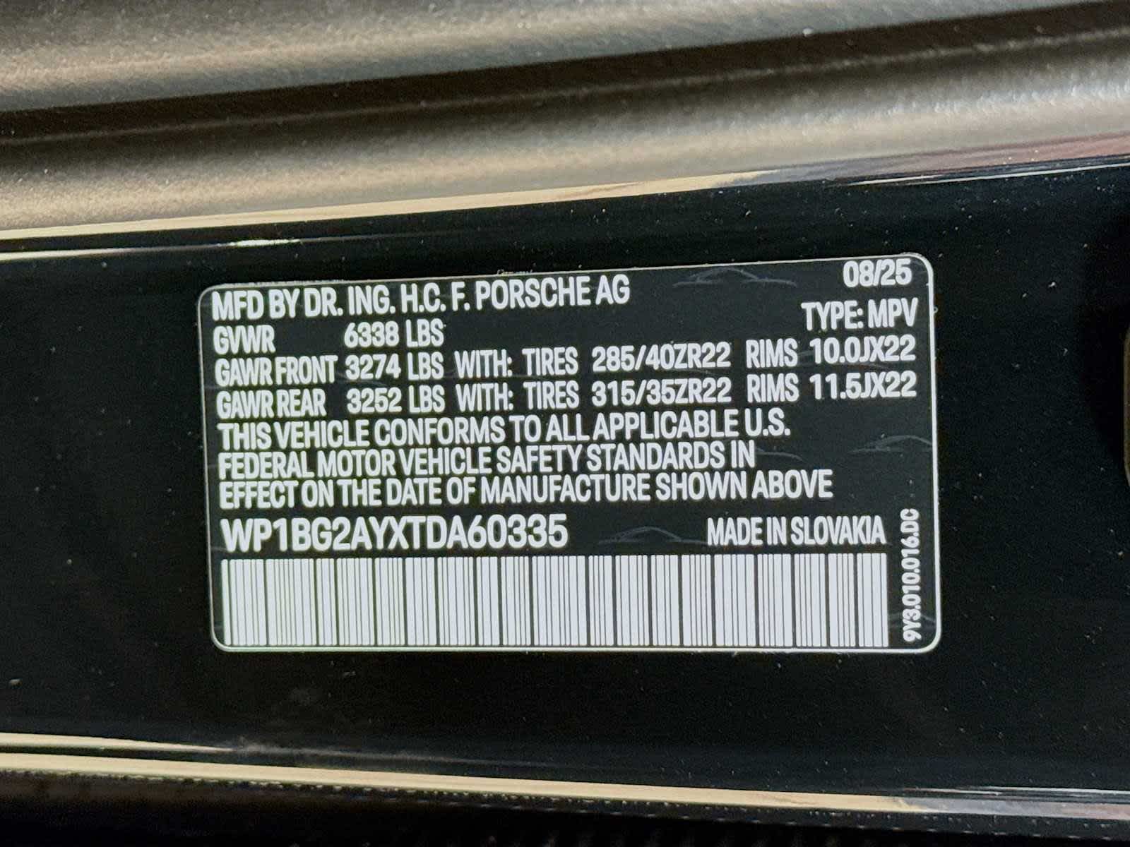 Thumbnail: 2026 Porsche Cayenne - 25