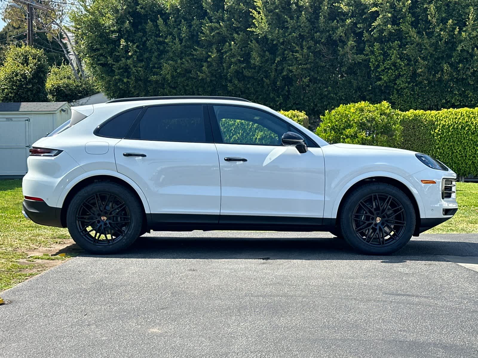 Thumbnail: 2026 Porsche Cayenne - 9