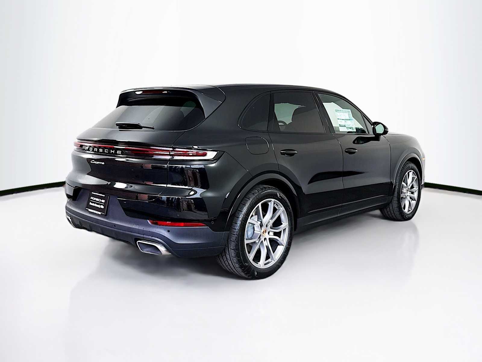 Thumbnail: 2025 Porsche Cayenne - 9