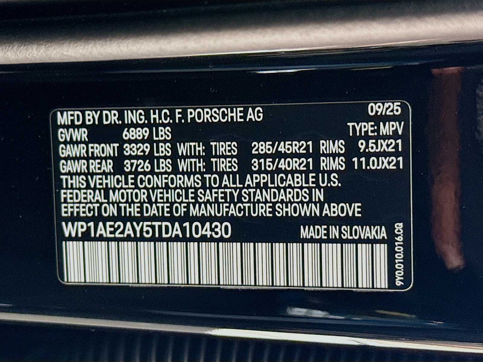 Thumbnail: 2026 Porsche Cayenne - 25