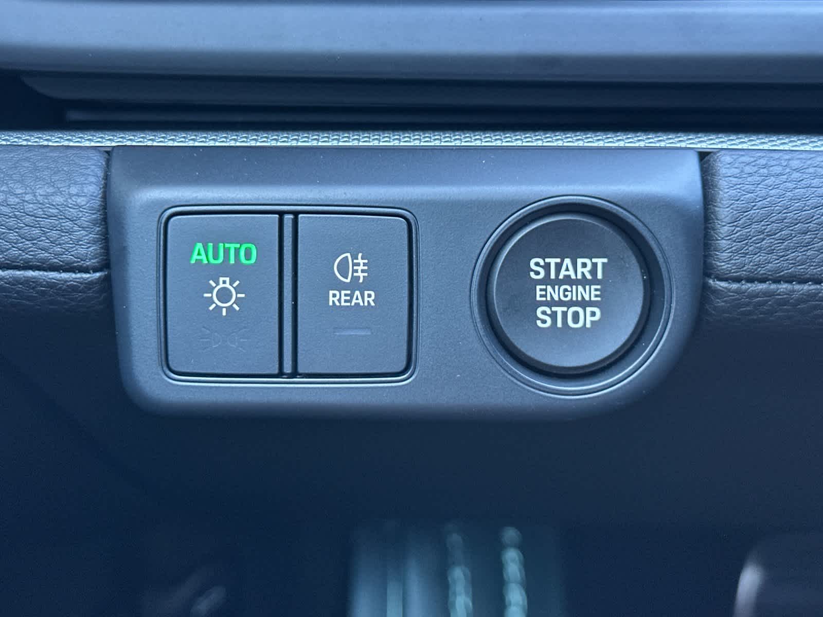 Thumbnail: 2026 Porsche Panamera - 28