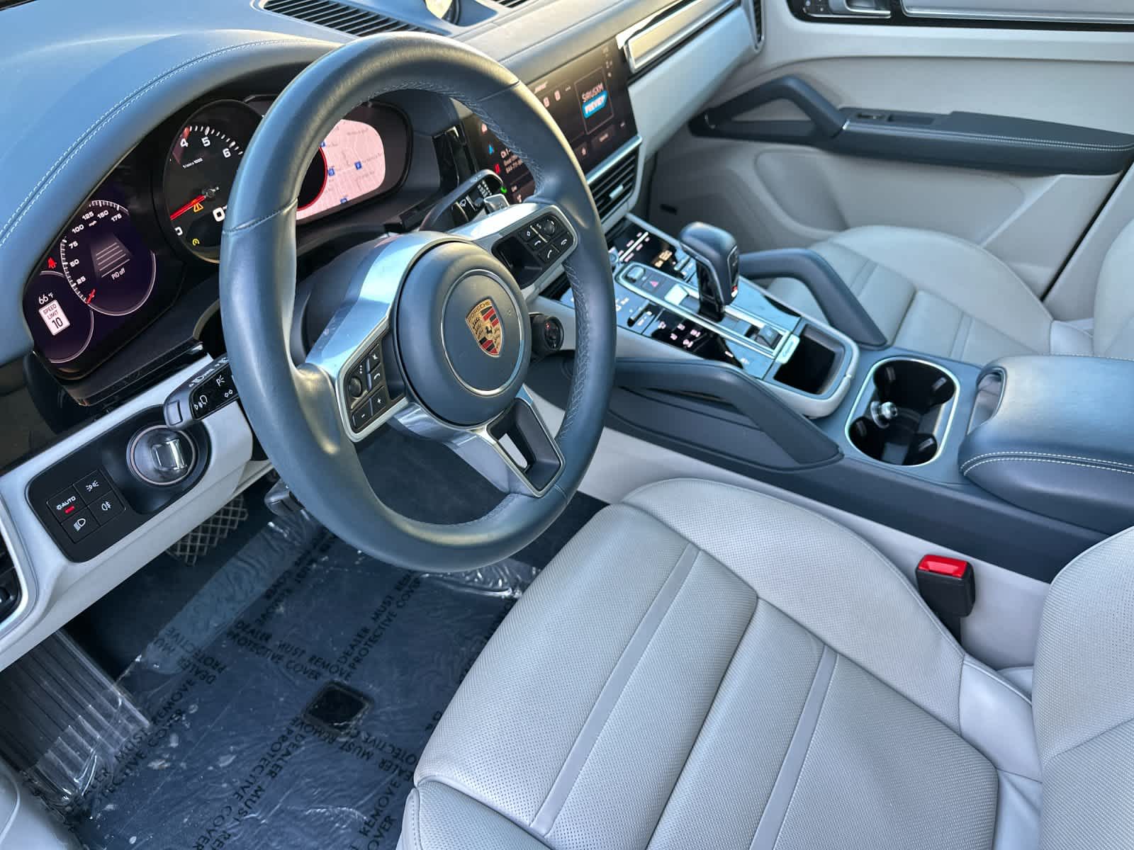 Thumbnail: 2023 Porsche Cayenne - 4