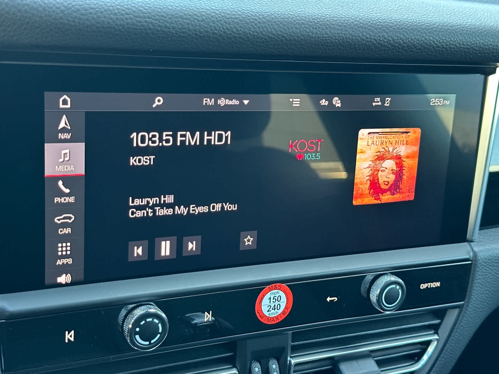 Thumbnail: 2026 Porsche Macan - 21