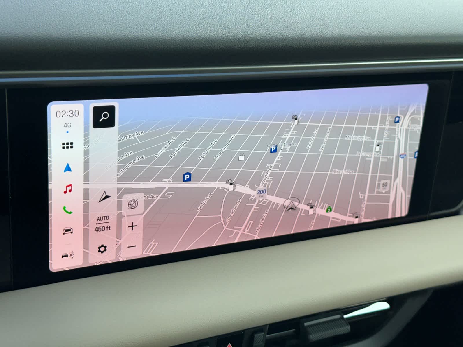 Thumbnail: 2025 Porsche Macan - 22