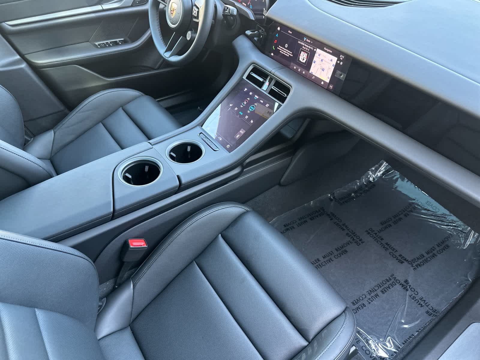 Thumbnail: 2026 Porsche Taycan - 16