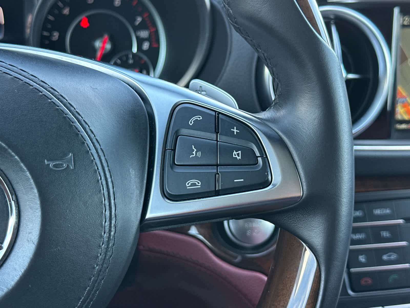 Thumbnail: 2017 Mercedes-Benz SL-Class - 25