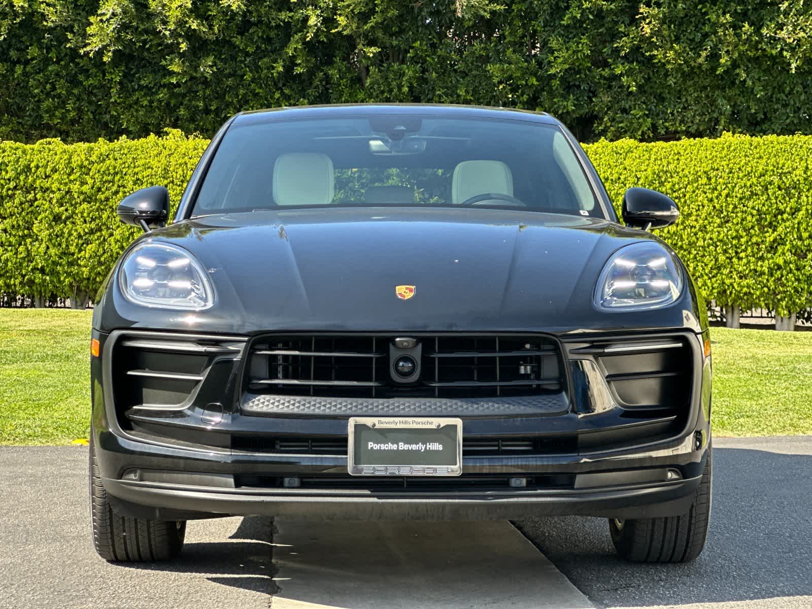 Thumbnail: 2025 Porsche Macan - 11