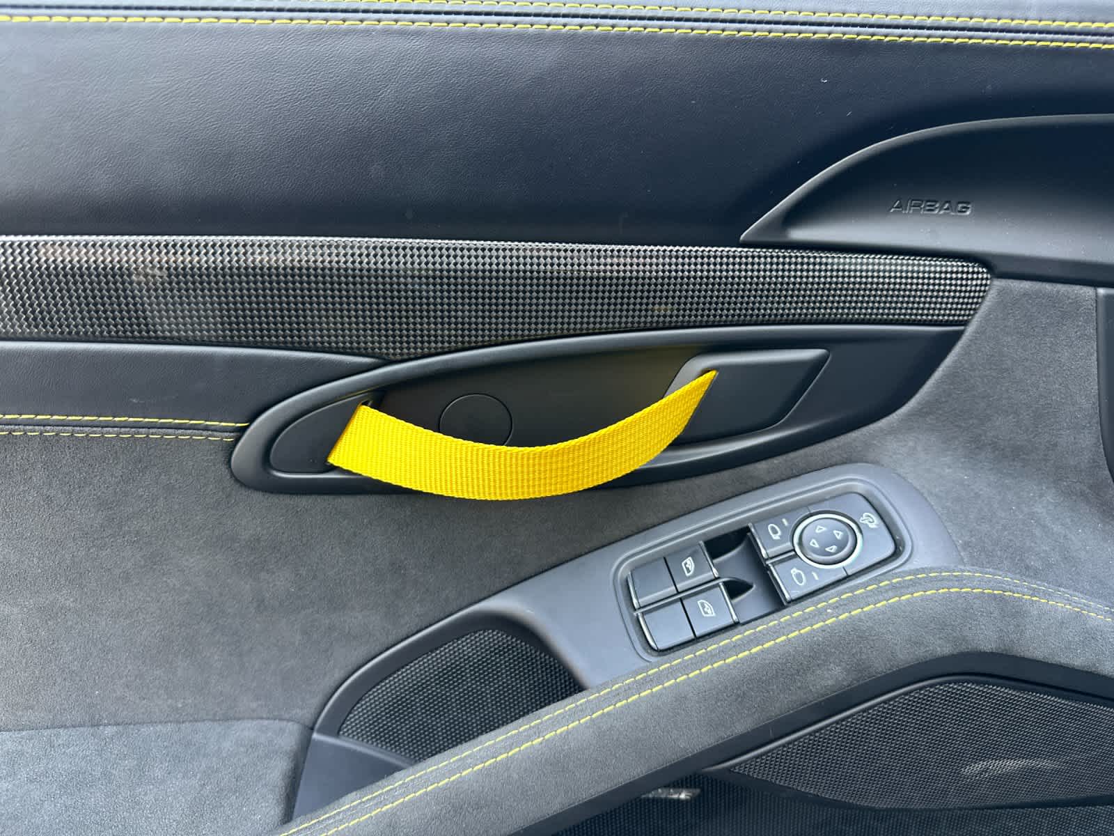 Thumbnail: 2022 Porsche  - 12