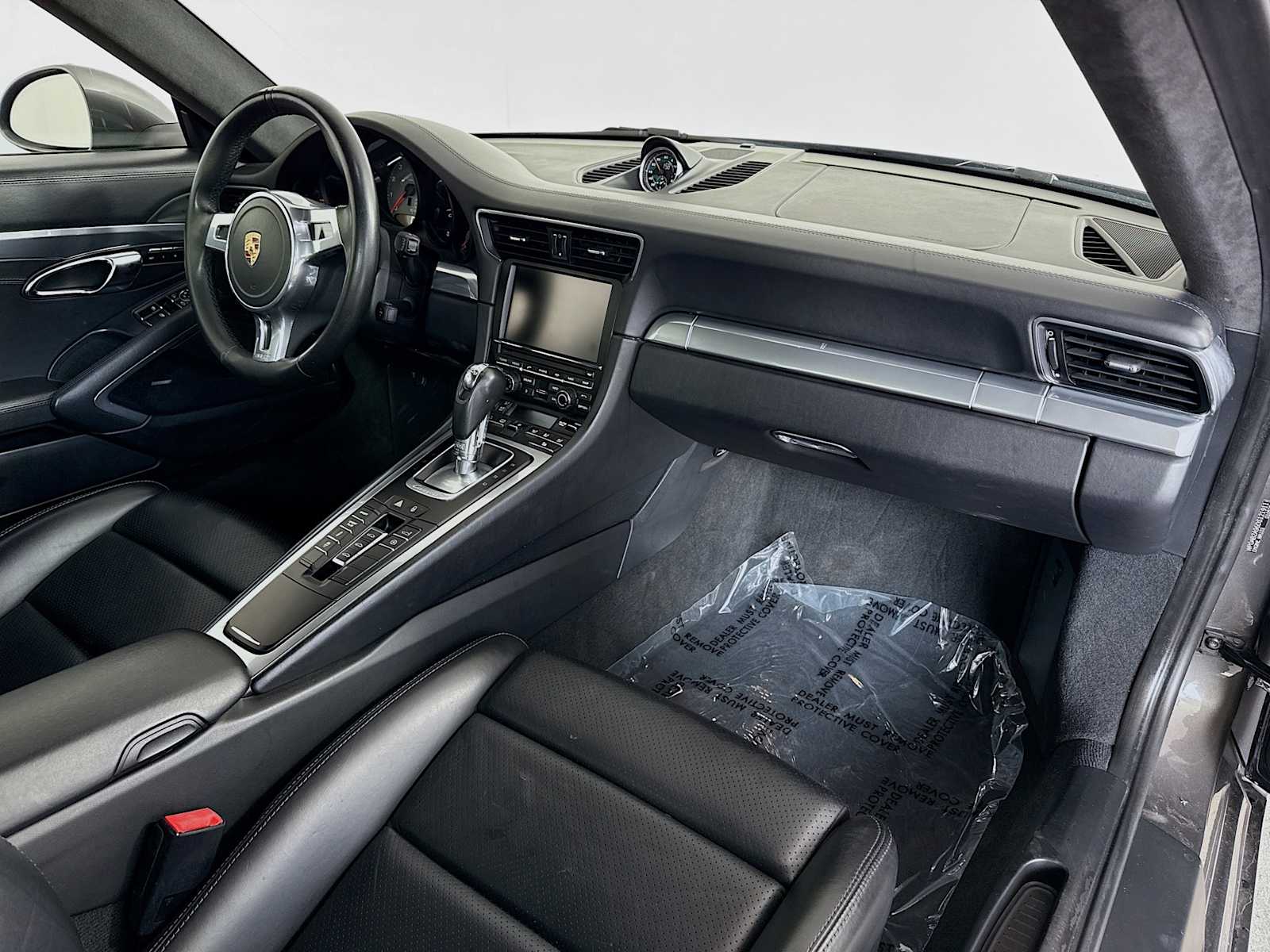 Thumbnail: 2013 Porsche 911 - 23