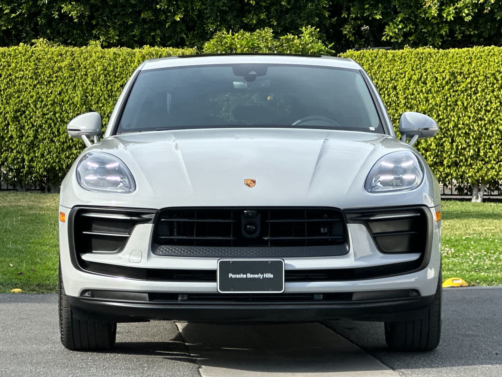 Thumbnail: 2025 Porsche Macan - 11