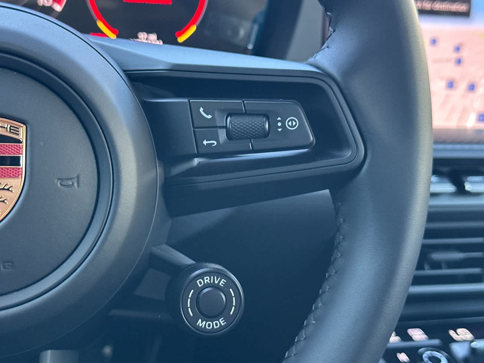 Thumbnail: 2026 Porsche 911 - 23