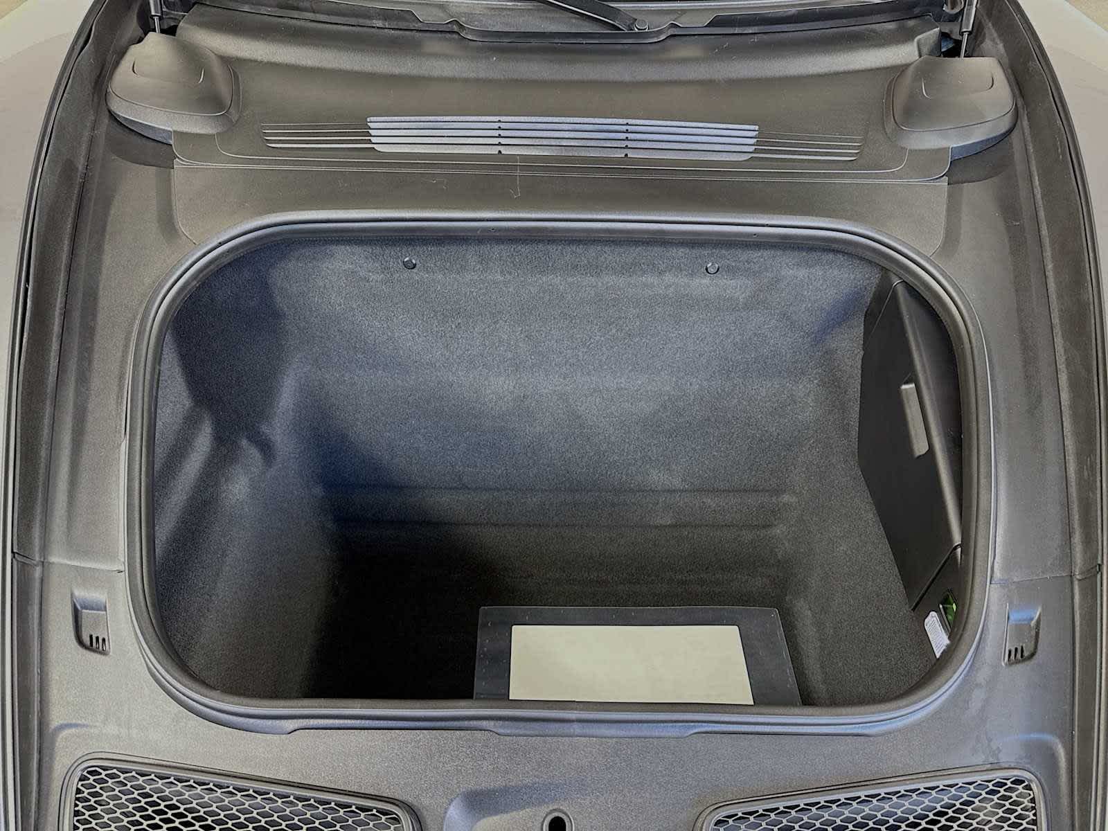 Thumbnail: 2022 Porsche 911 - 23