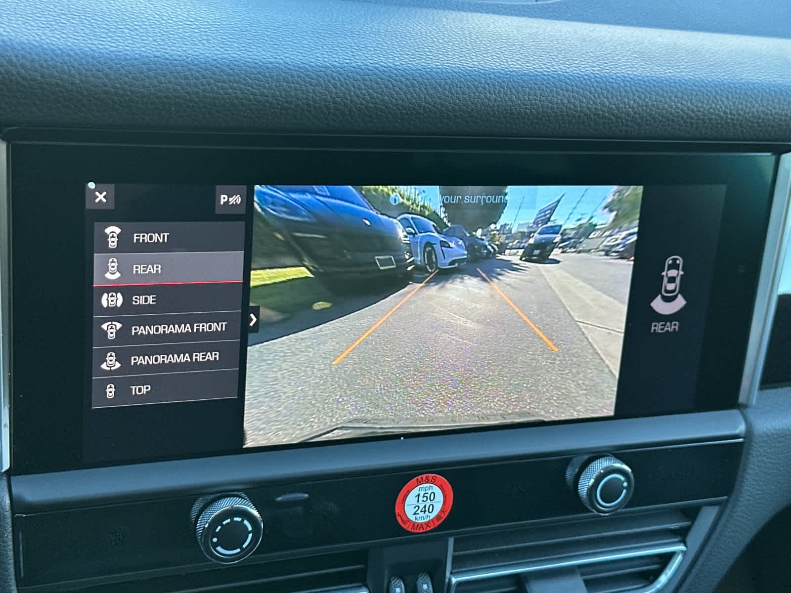 Thumbnail: 2025 Porsche Macan - 22