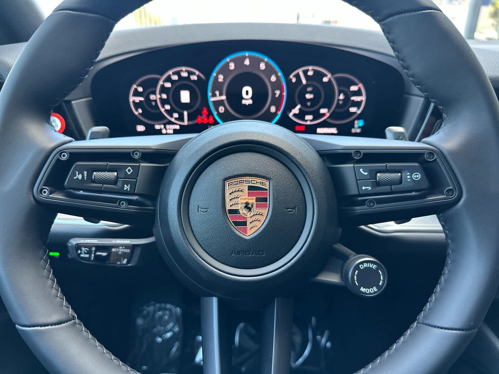 Thumbnail: 2026 Porsche Cayenne - 27