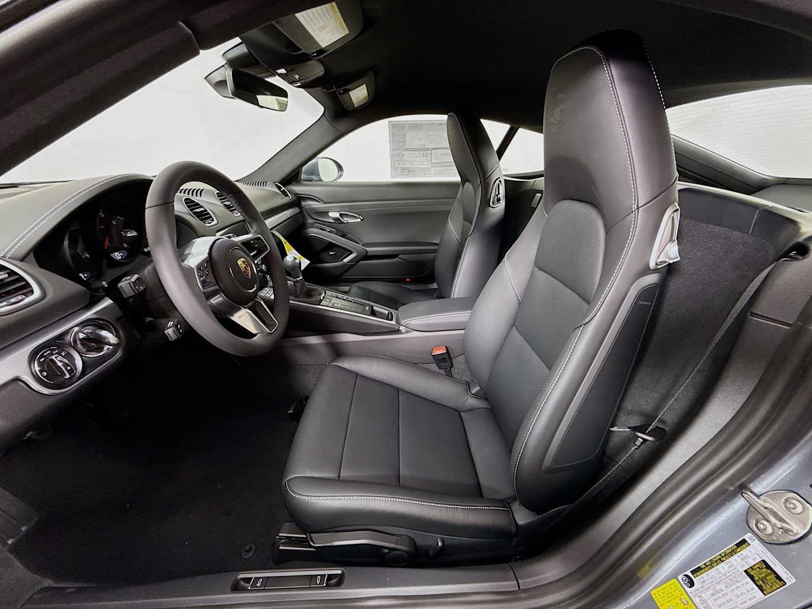 Thumbnail: 2025 Porsche 718 Cayman - 5