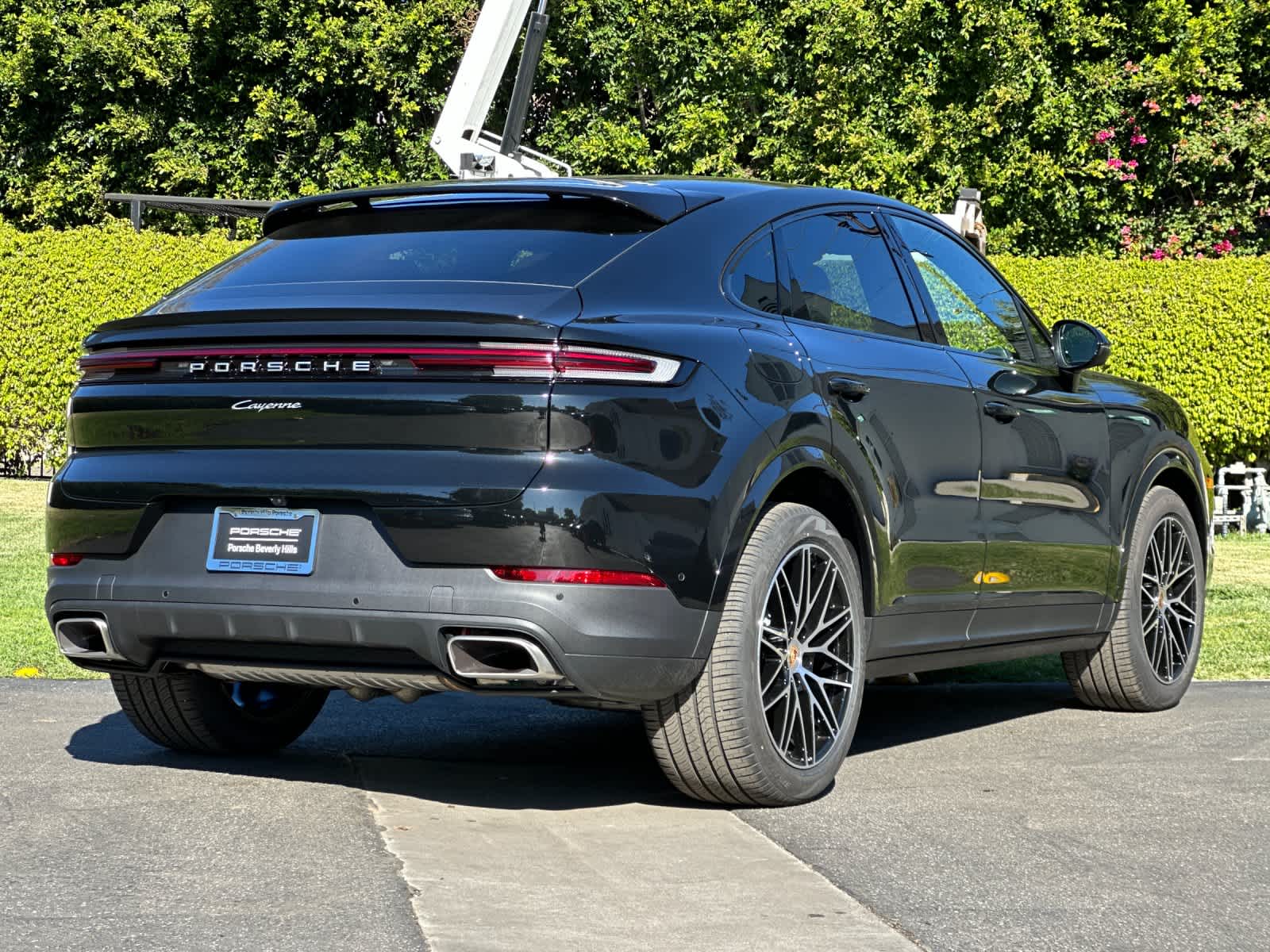 Thumbnail: 2026 Porsche Cayenne - 8