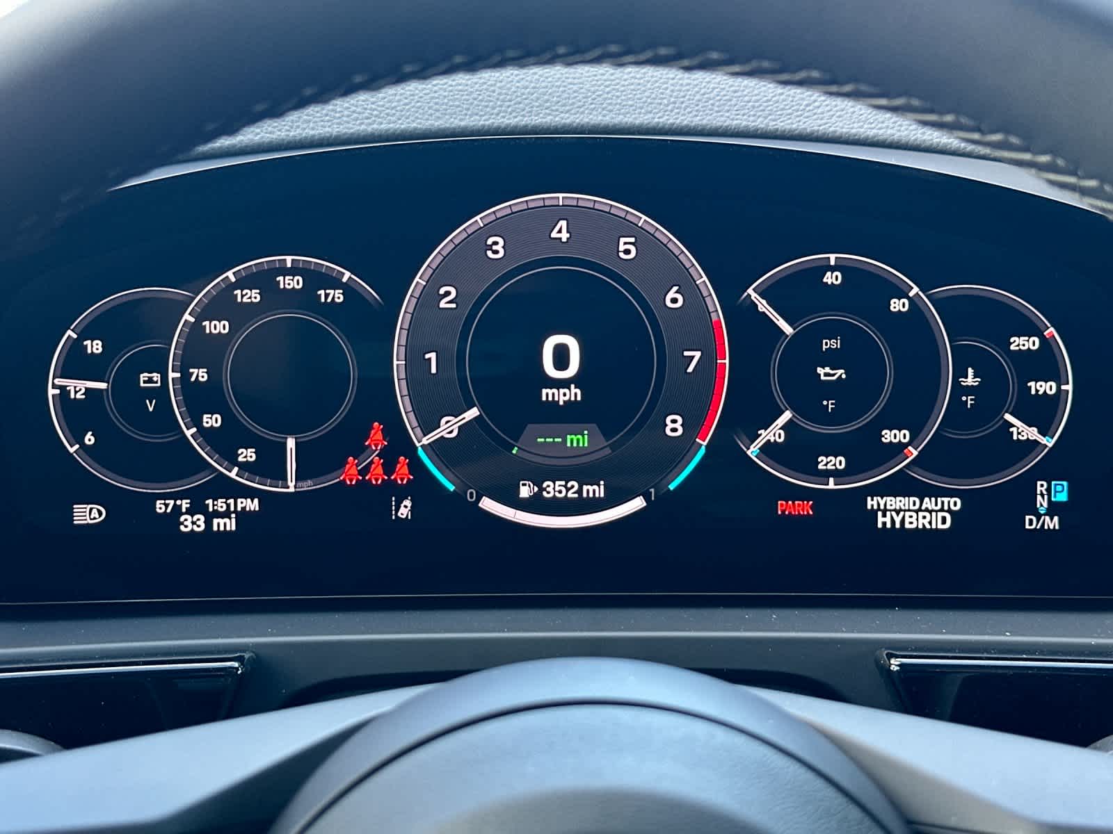 Thumbnail: 2026 Porsche Cayenne - 30