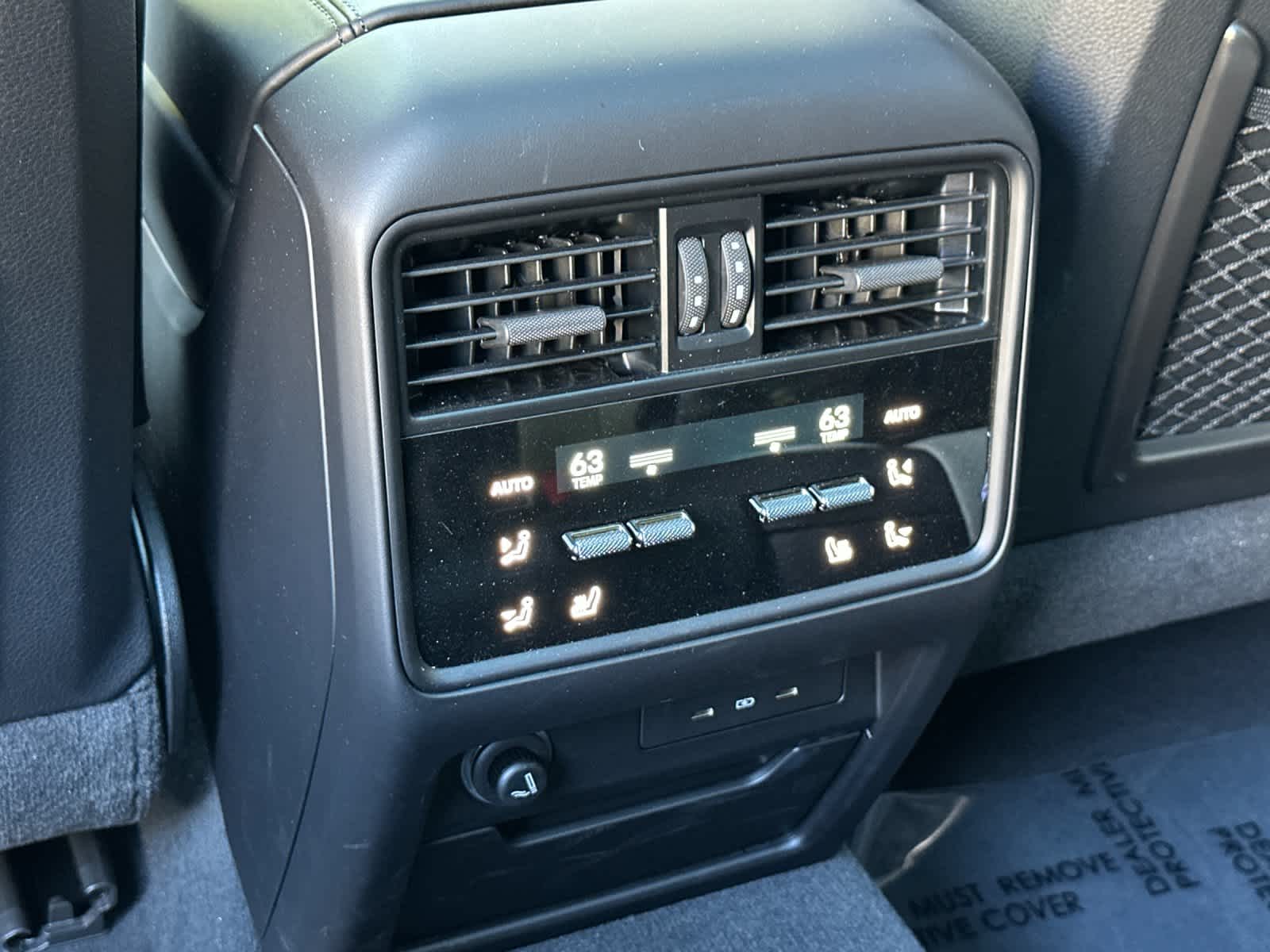 Thumbnail: 2025 Porsche Cayenne - 14