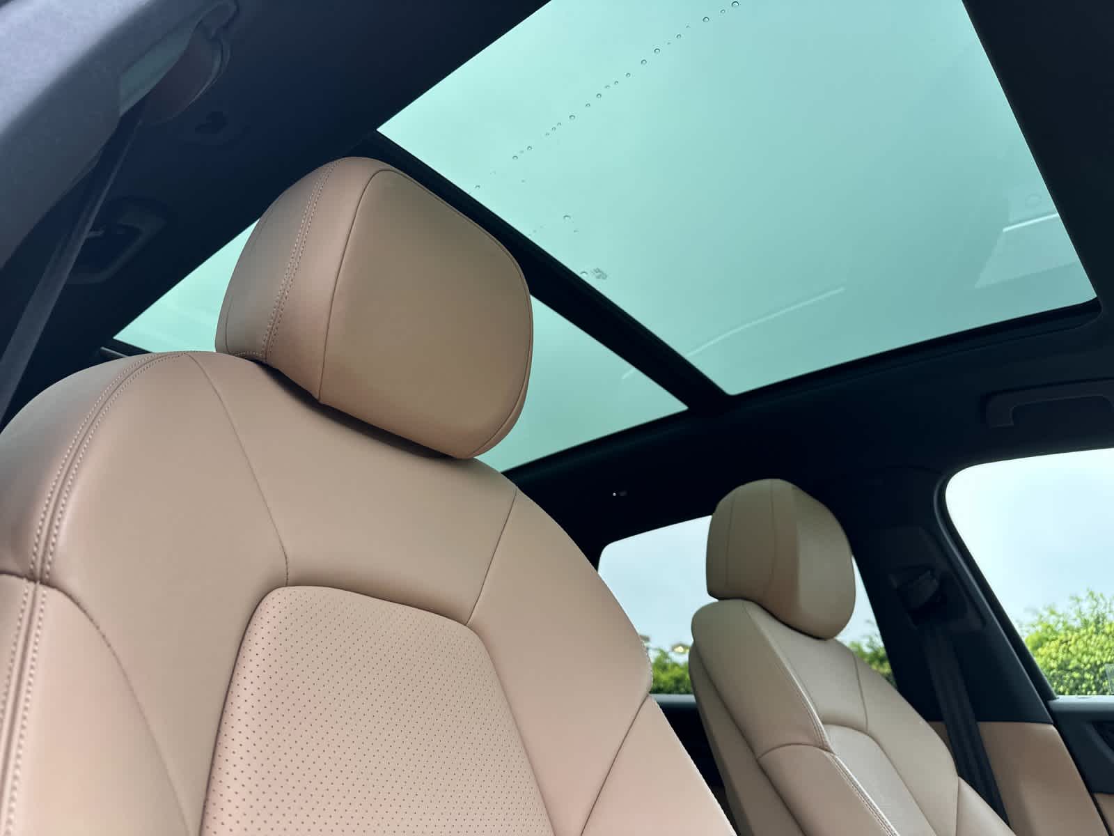 Thumbnail: 2023 Porsche Cayenne - 18