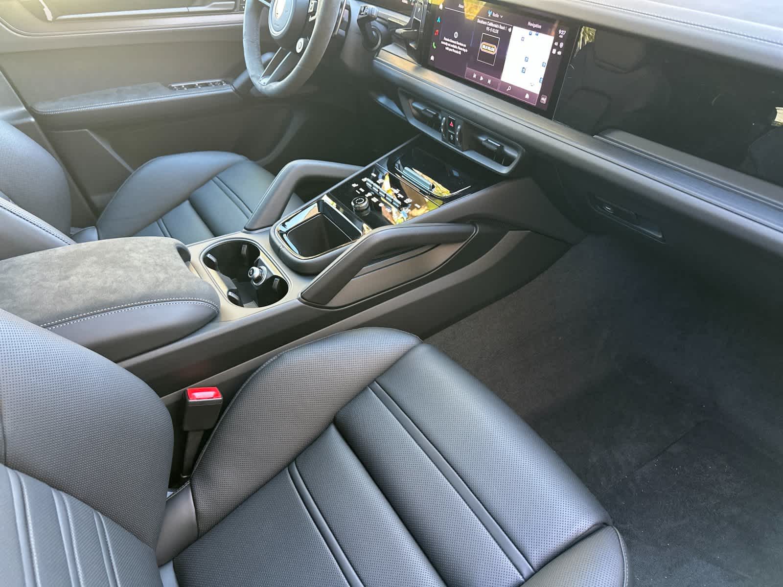 Thumbnail: 2026 Porsche Cayenne - 17