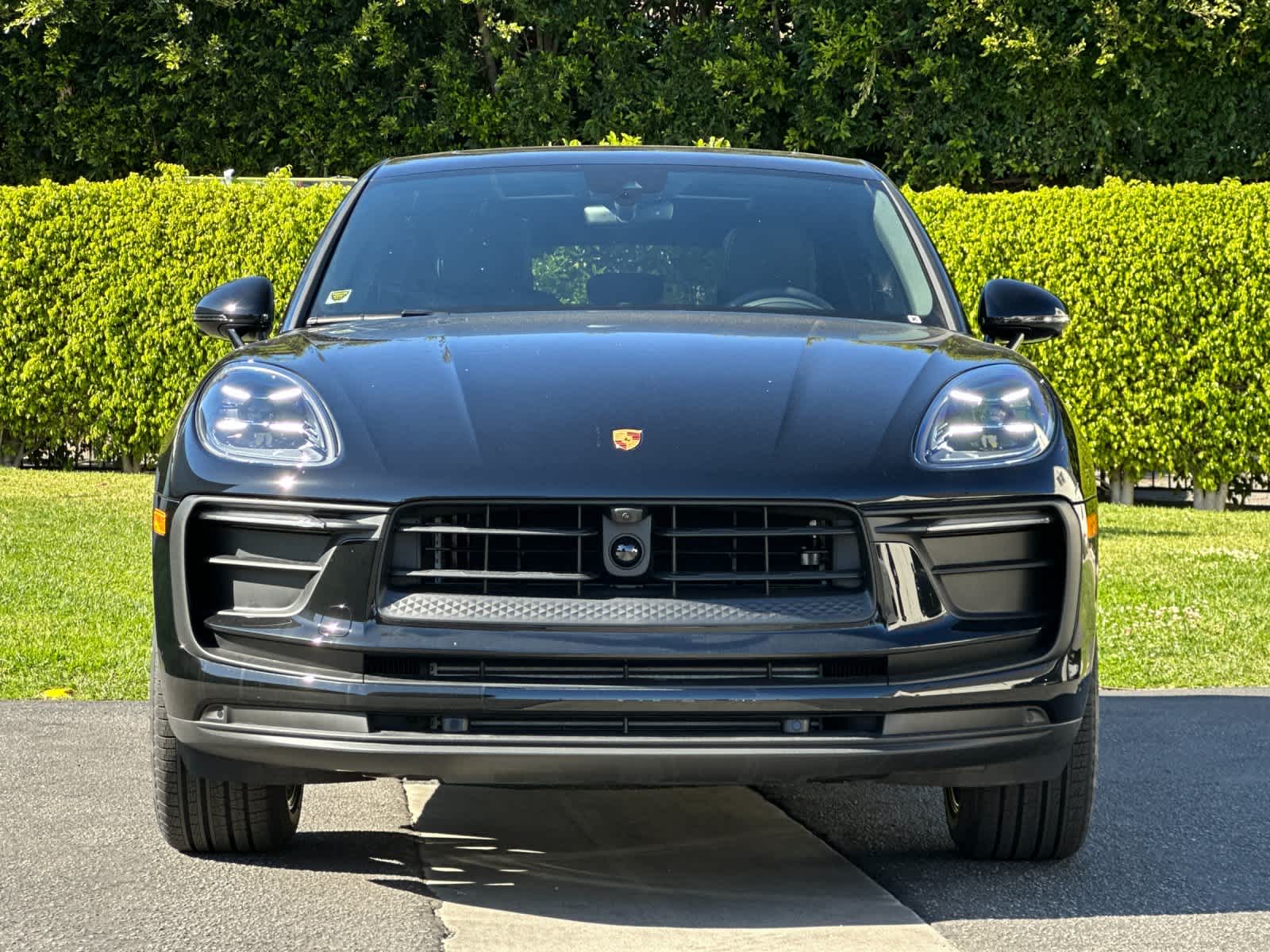 Thumbnail: 2026 Porsche Macan - 11