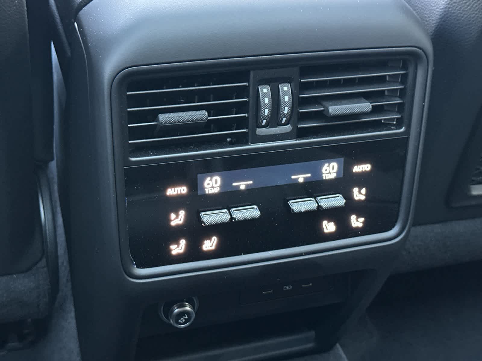 Thumbnail: 2025 Porsche Cayenne - 14