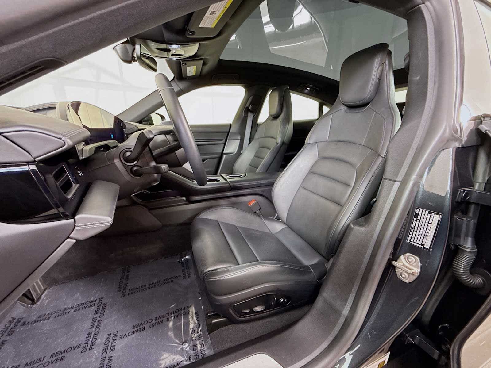 Thumbnail: 2020 Porsche Taycan - 5