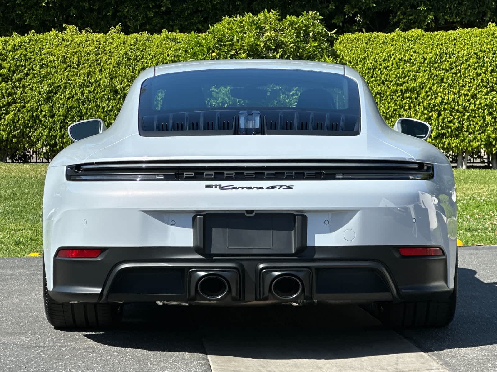 Thumbnail: 2026 Porsche 911 - 6