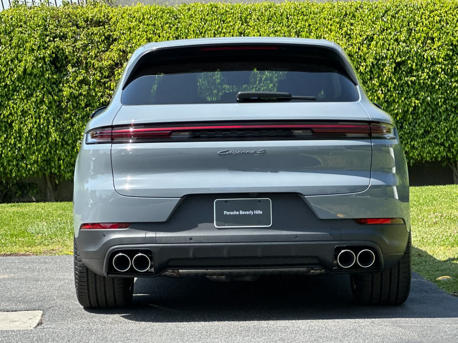 Thumbnail: 2026 Porsche Cayenne - 7