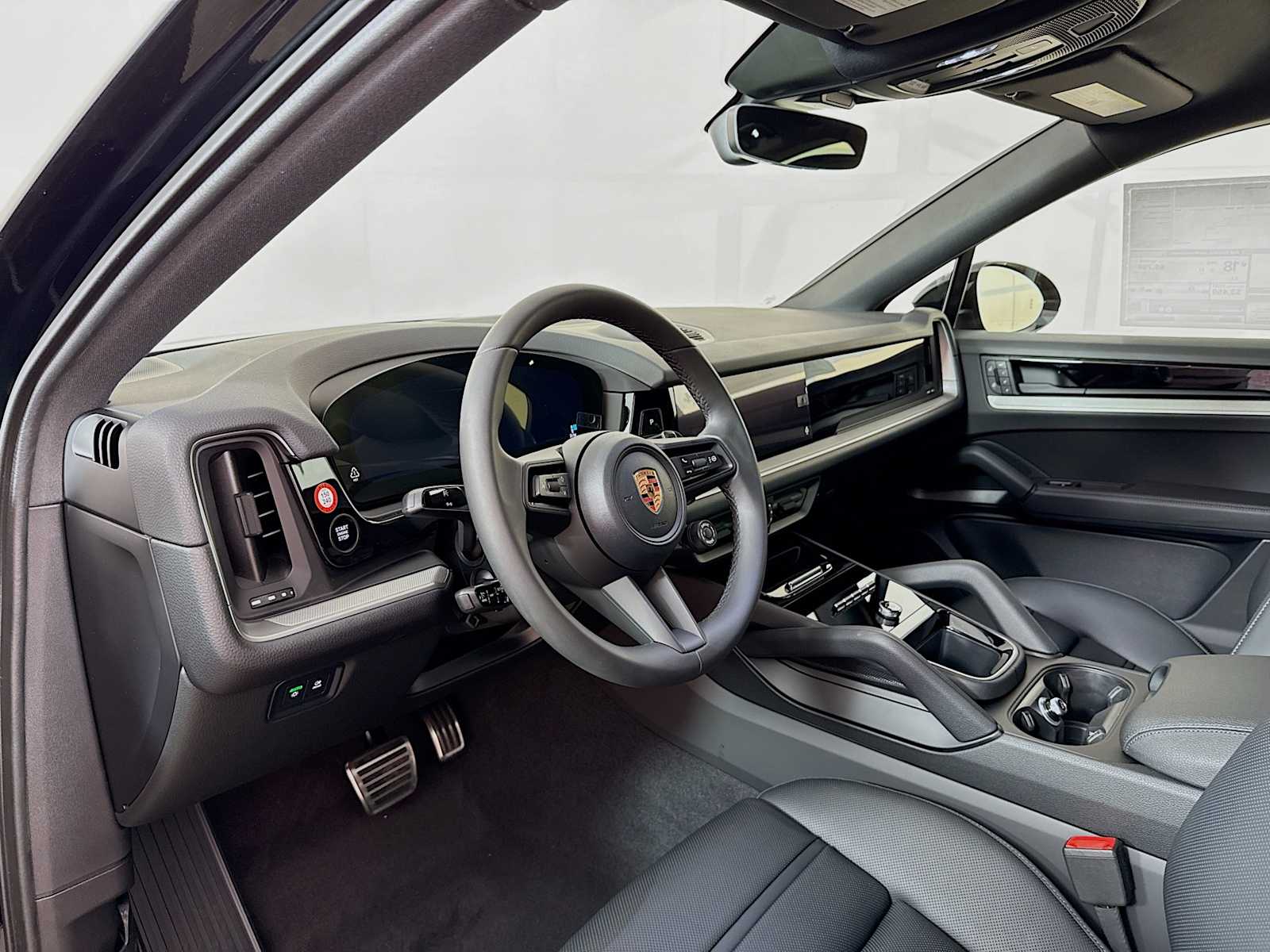 Thumbnail: 2026 Porsche Cayenne - 4