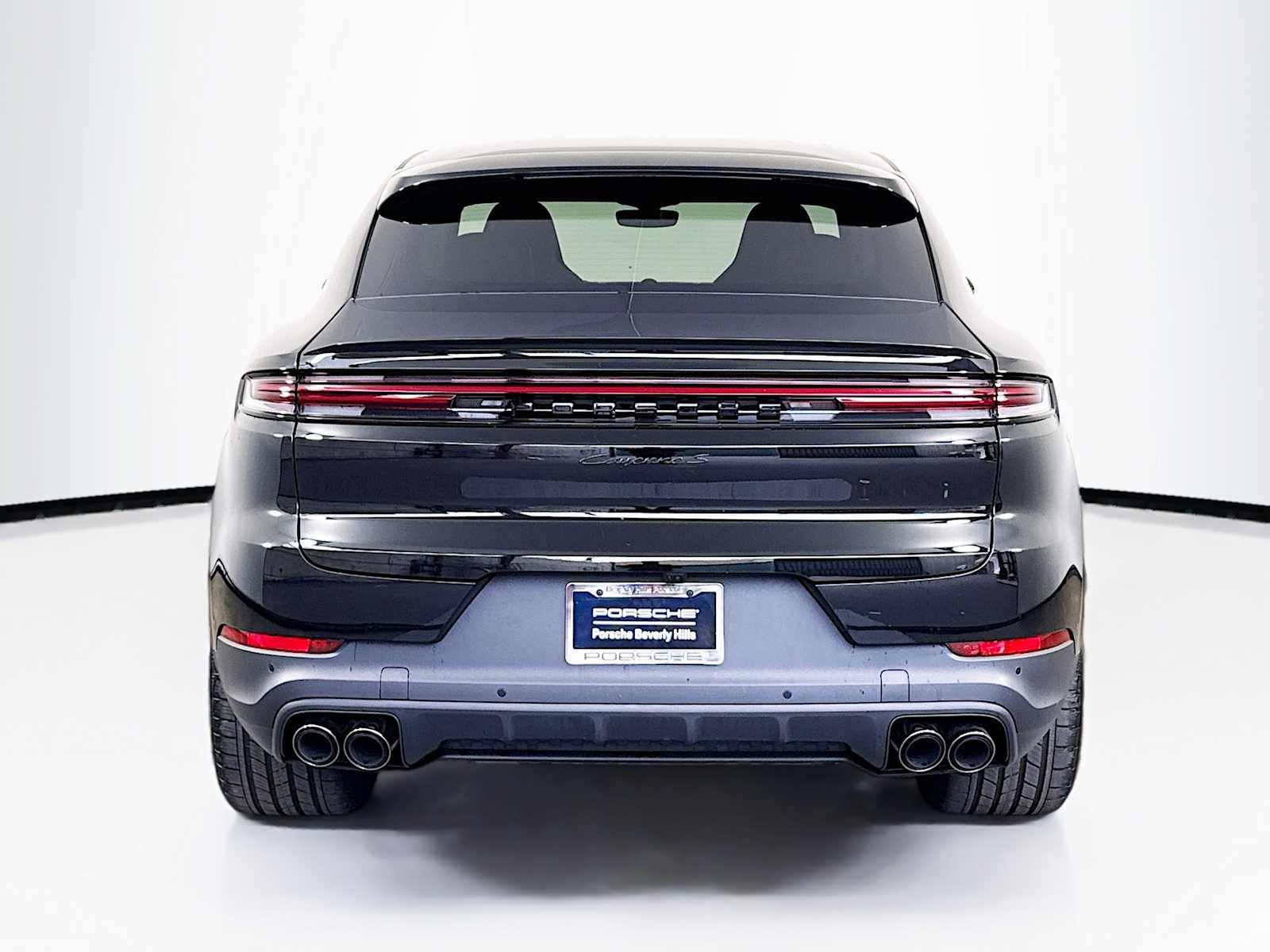 Thumbnail: 2026 Porsche Cayenne - 10