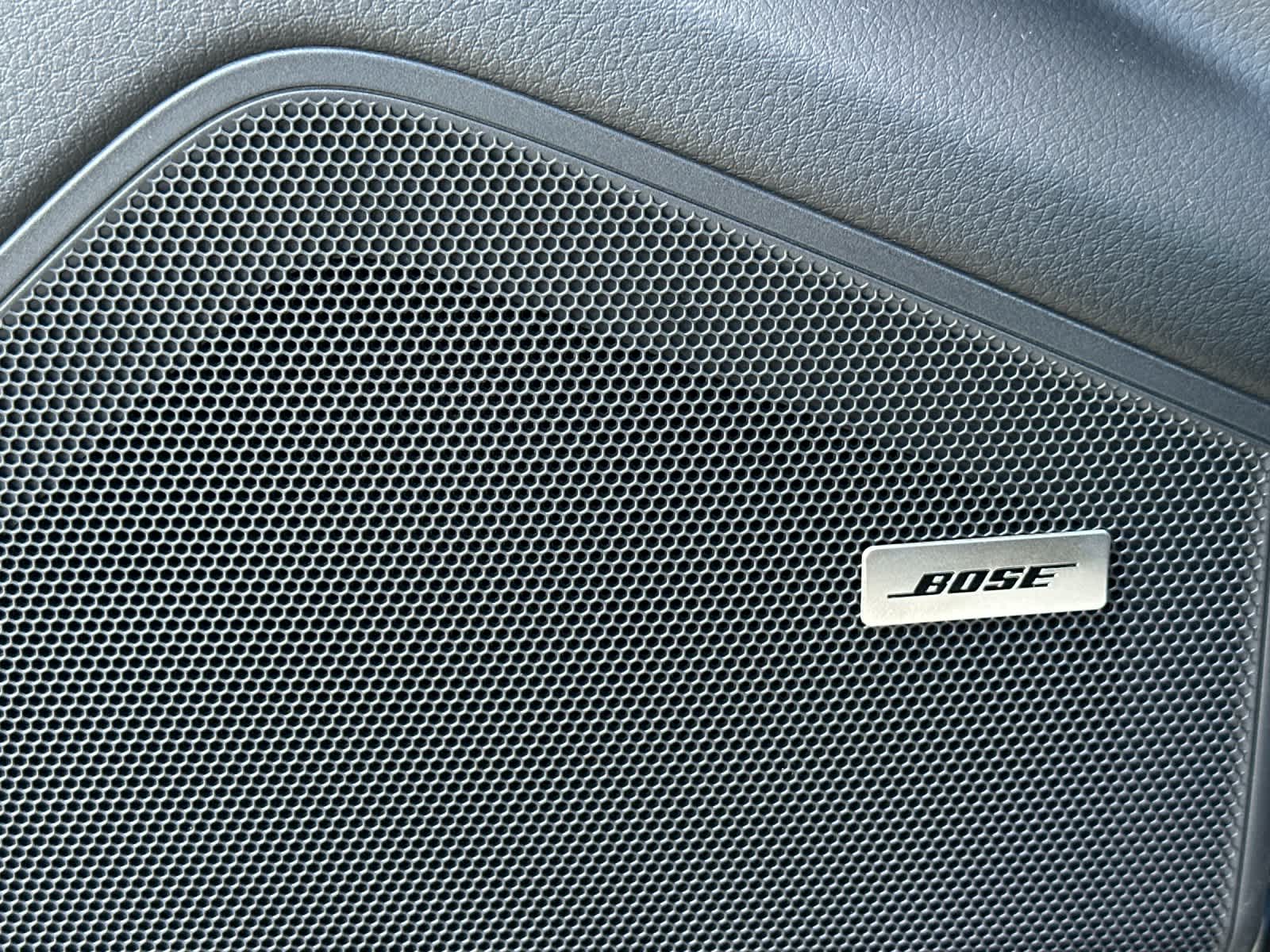 Thumbnail: 2026 Porsche Cayenne - 20