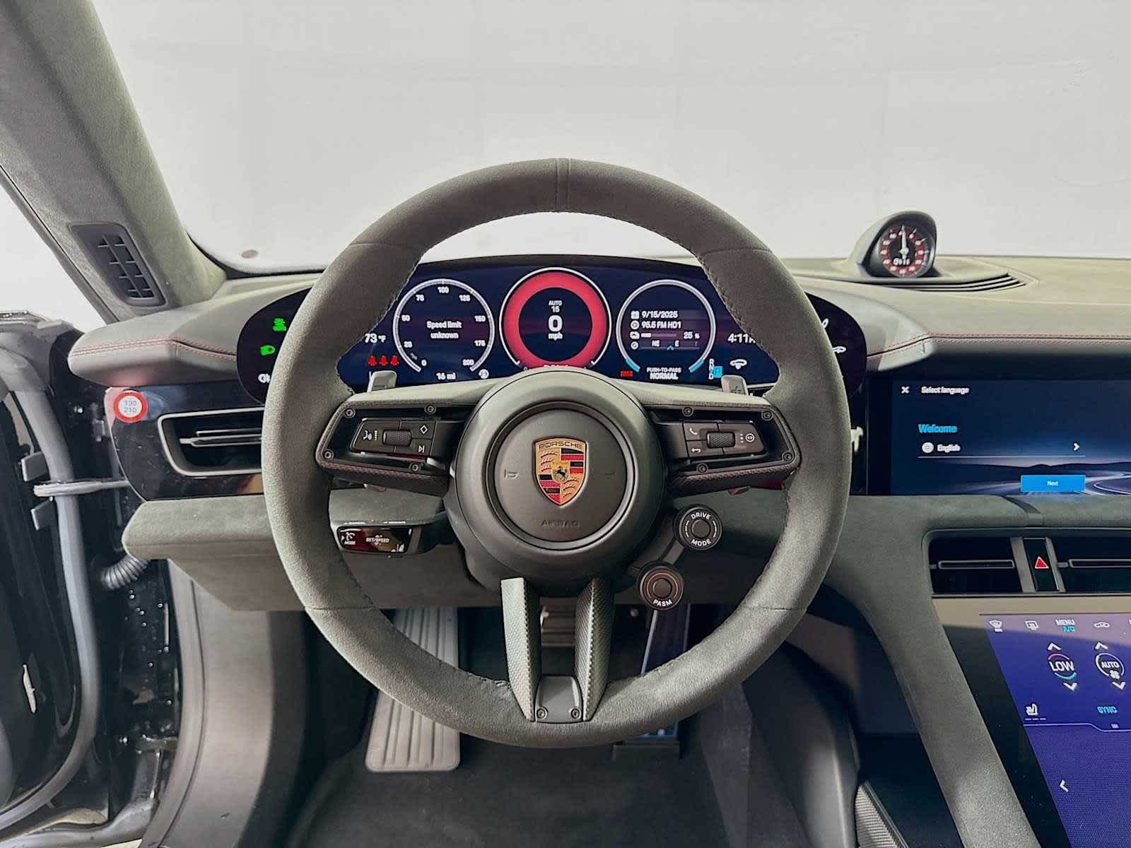 Thumbnail: 2026 Porsche Taycan - 12