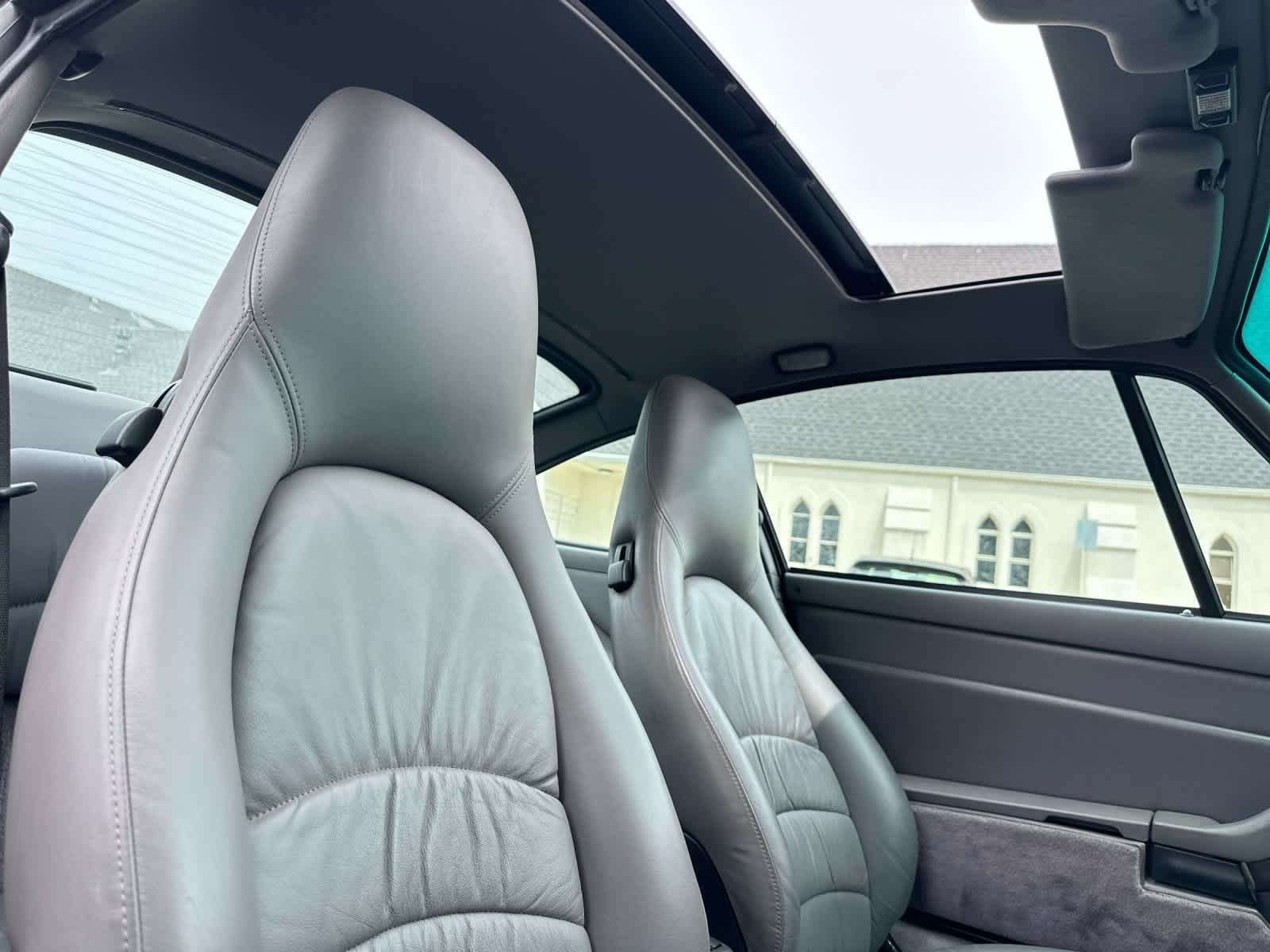 Thumbnail: 1998 Porsche 911 - 14