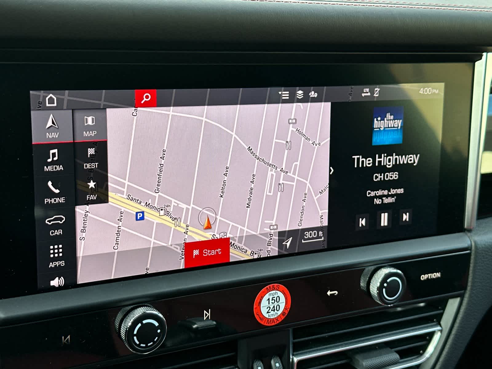 Thumbnail: 2025 Porsche Macan - 22