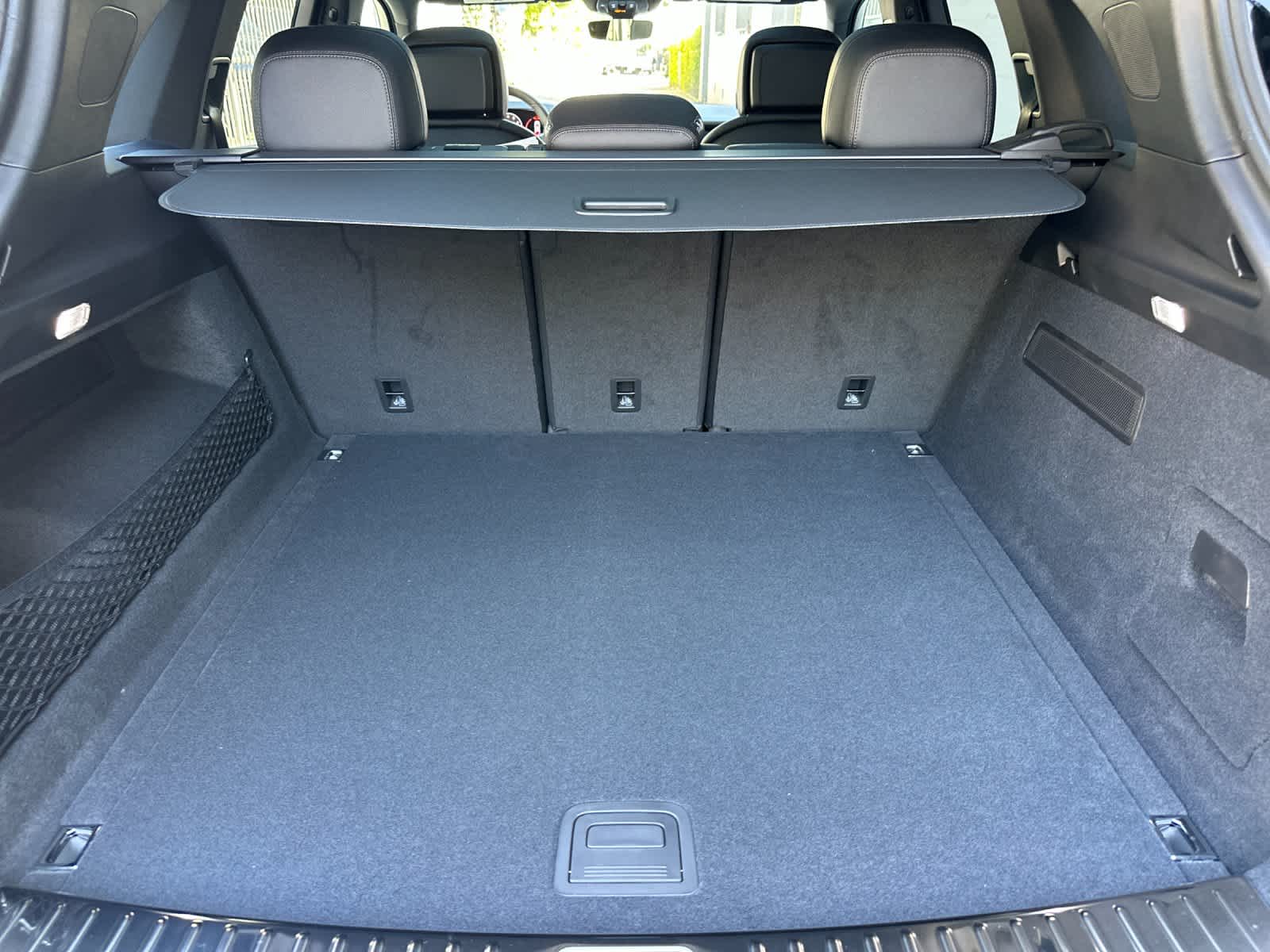 Thumbnail: 2026 Porsche Cayenne - 16