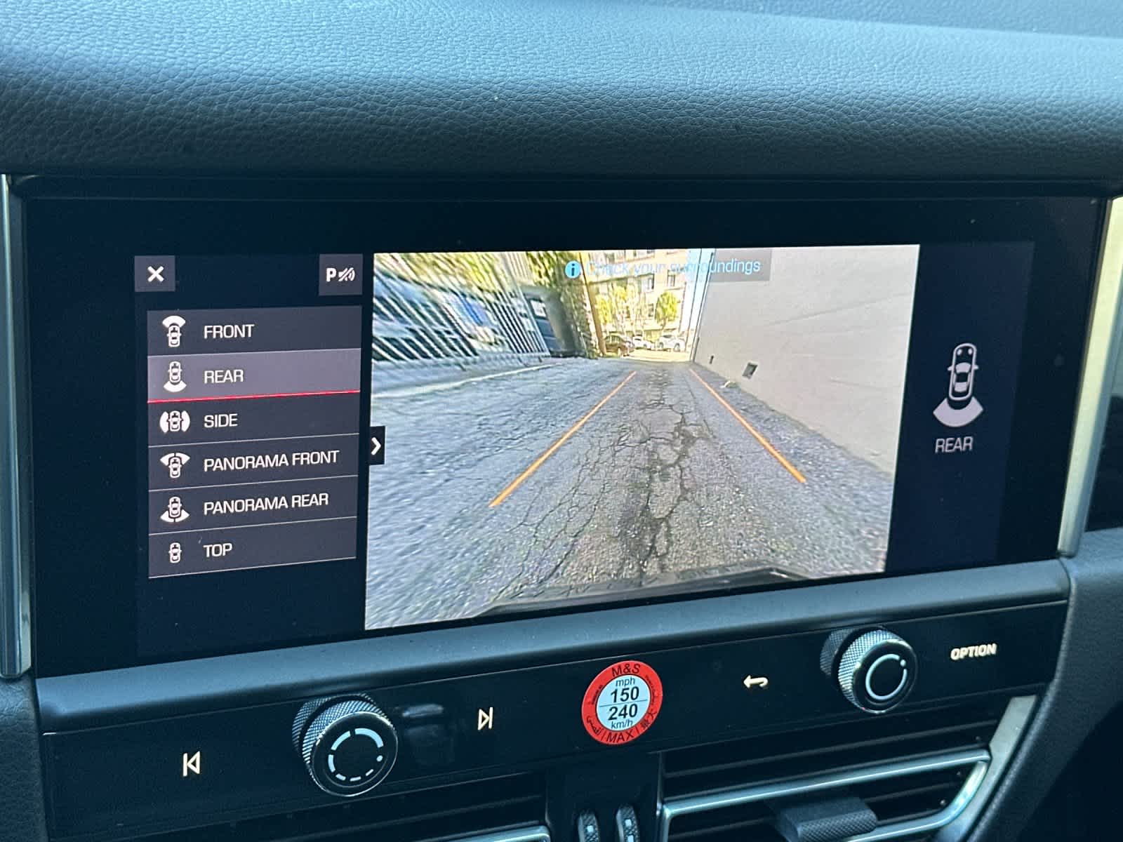 Thumbnail: 2025 Porsche Macan - 22