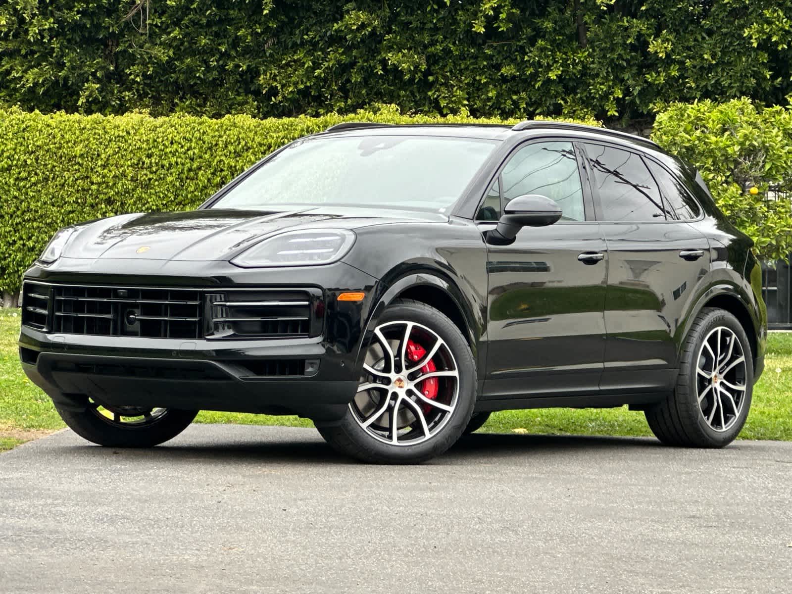 Thumbnail: 2026 Porsche Cayenne - 1