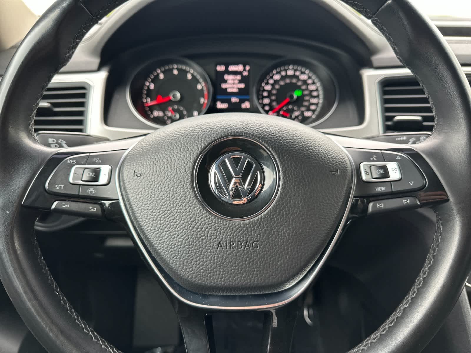 Thumbnail: 2019 Volkswagen Atlas - 25