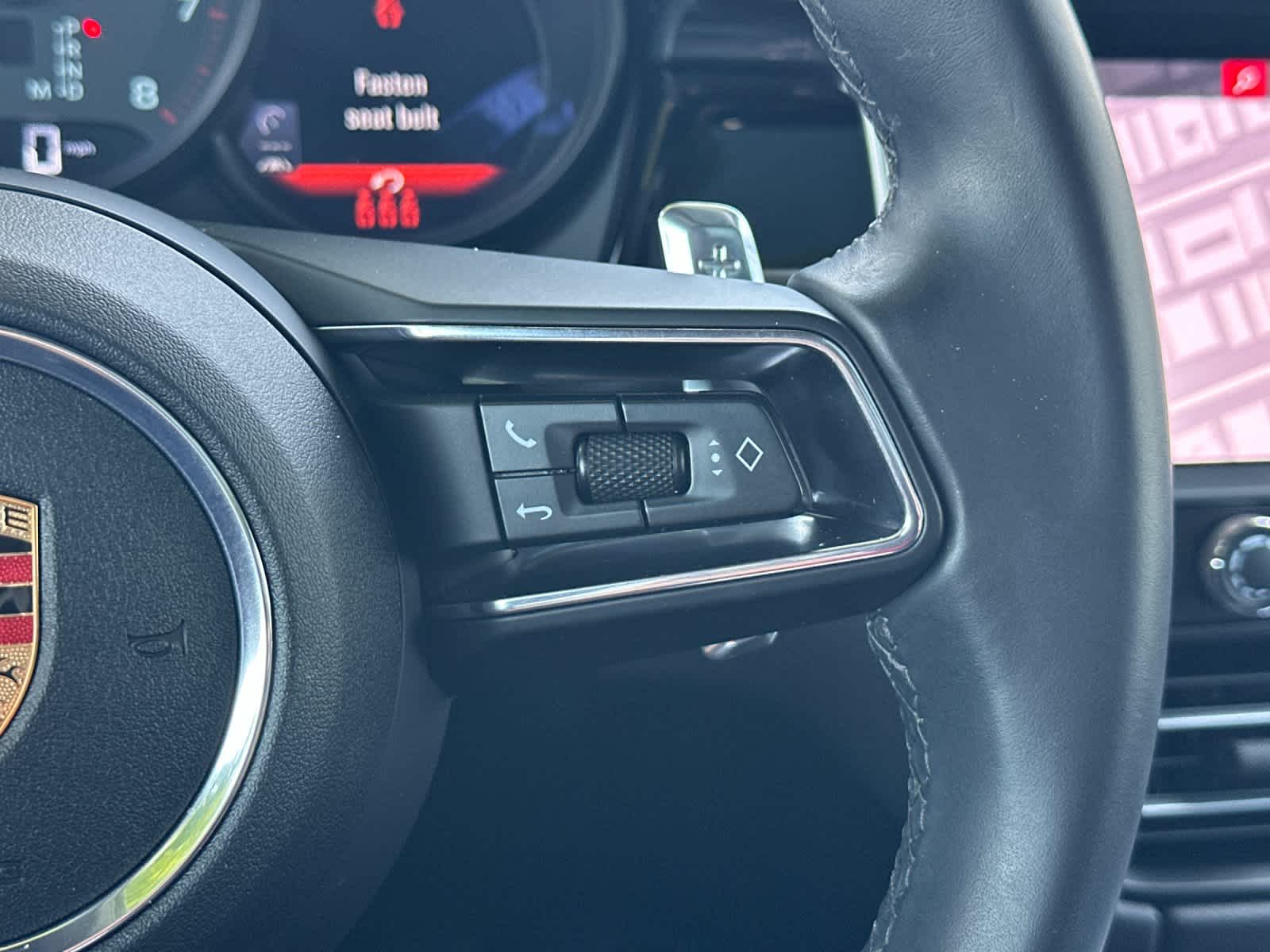 Thumbnail: 2025 Porsche Macan - 26