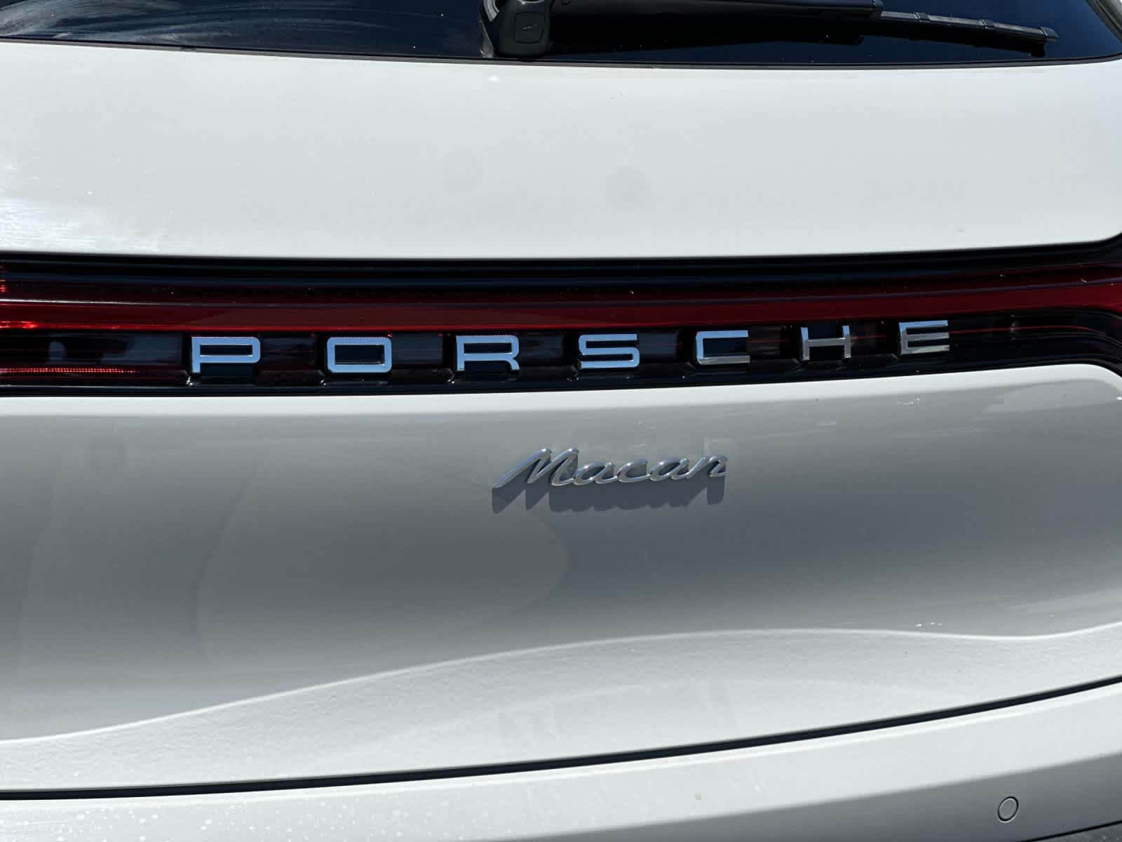Thumbnail: 2025 Porsche Macan - 30