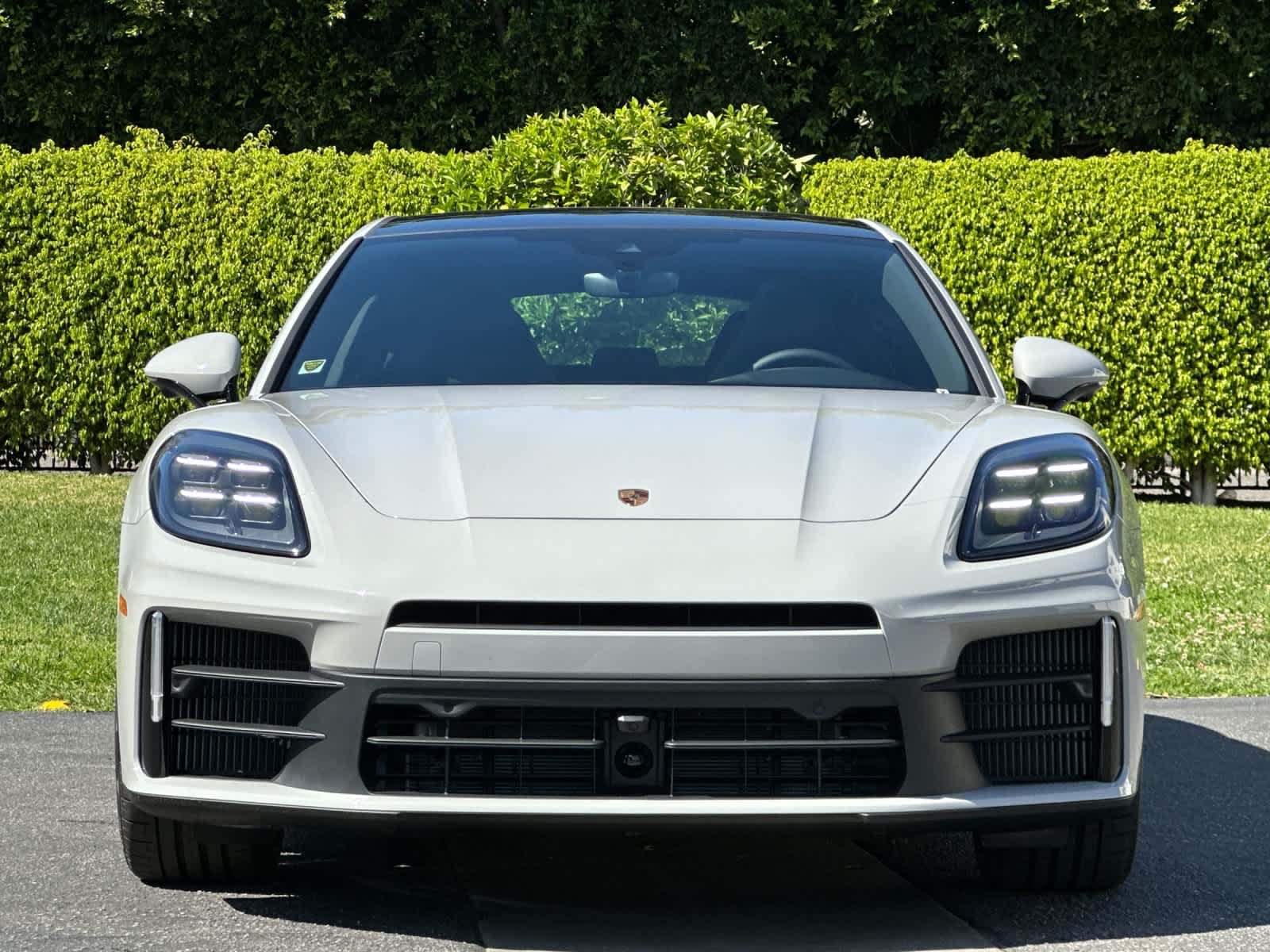 Thumbnail: 2026 Porsche Panamera - 11