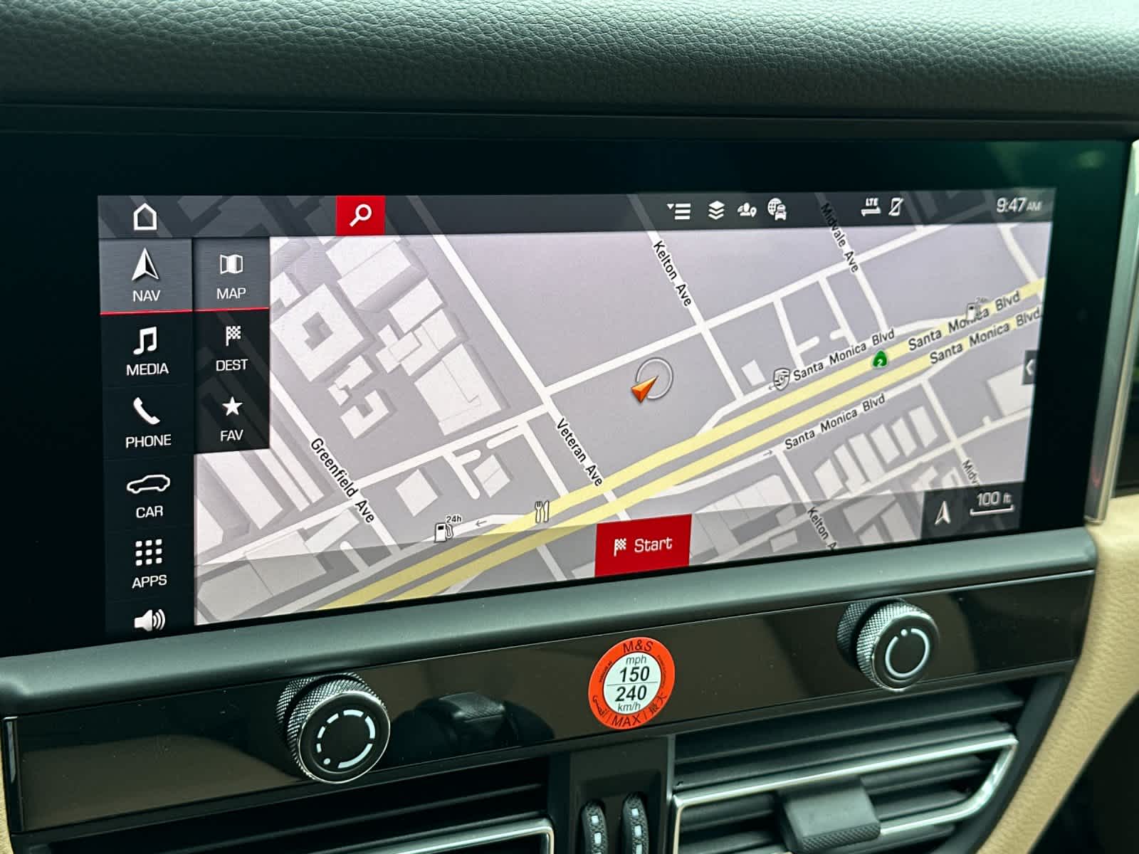 Thumbnail: 2026 Porsche Macan - 22